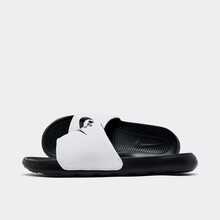 NIKE VICTORI ONE SLIDE SANDALS MEN'S Black/White/Black CN9675-005 | Pool & Beach Ready, Recovery Comfort - 黑白熊貓 - 查看 4