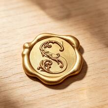 25 PCS 3D Embossed Iris Flower & Letter S Pattern Wax Seal Stickers, Self-Adhesive Wax Seals For Wedding Invitations, Envelopes, Gift Wrapping, Christmas Cards & Scrapbooking - Letter S - View 2