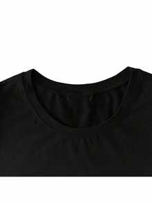 Playera Unisex Oversize, blanco y negro, estampado de letras doradas con corazón en el pecho, estilo casual elegante, ideal para salidas, reuniones y look diario - Negro - Ver 7