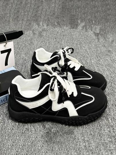 Sepatu Olahraga Kasual Elegan Model Baru, Sepatu Wanita Gaya Baru, Bernapas dan Serbaguna, Kasual, Sepatu Latihan, Gaya Balet Olahraga, Sepatu Olahraga Wanita Serbaguna untuk Pelajar, Sepatu Putih Datar Bertali, Sepatu Olahraga, Sepatu, Sepatu Wanita, Sepatu Olahraga Wanita, Sepatu Wanita Nyaman, Performa, Sepatu Olahraga Wanita Elegan, Sepatu Wanita Elegan, Tenis, Sepatu Olahraga Wanita, Sepatu Lari, Komuter, Belanja, Berdiri Lama Tanpa Lelah, Gaya Korea Serbaguna Dipadukan dengan Jeans untuk Komuter dan Perjalanan.