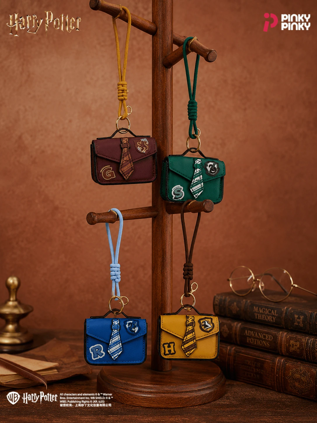 Harry Potter 1Pc Mini Bag Charm Keychain Leather Earphone Case Pouch Compatible With AirPods 1 2 3 Pro Magic School Coin Purse Gift For Girls Women - Multicolor - View 1
