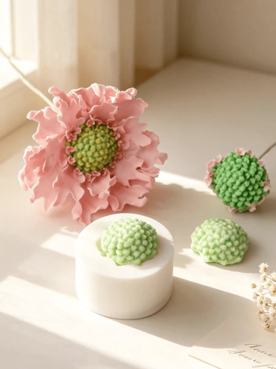 Pine Flower Core Silicone Mold, Flower Core Texture Silicone Mold, DIY Handmade Fondant Cake Decoration Mold, Sugar Art Clay Mold, Chocolate Mold, Baking Tools, Reusable Home Birthday Party Holiday Supplies - View 1