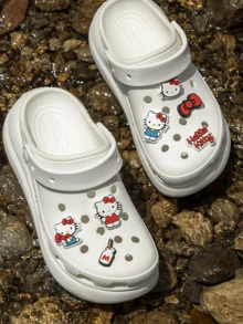 7 Styles/Set | Sanrio Cute Cartoon Hello Kitty Shiny Shoe Charms (Durable High-Quality PVC Material), Suitable For Sandals, Clogs, Bags, Bracelets - Perfect Gift For Friends On Halloween, Christmas, Valentine's Day, Birthday (Mixed Set Randomly Sent) - Multi-color (Style Randomized) - View 4