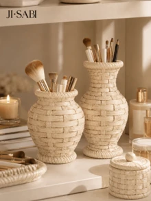 1pc Rattan‑Woven Style Vase Makeup Brush Holder, Boho Imitation Wicker Desk Organizer, Dual‑Purpose Decor Vase For Cosmetic Brushes, Pens, Dried Flowers, Vanity Table Home Desktop Decor,Makeup Organizer,Room Decor - Rattan Makeup Organizer - View 11