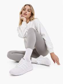 Adidas 女鞋新款LITE RACER 3.0運動鞋低筒輕盈透氣休閒跑鞋 - 白色 - 查看 1
