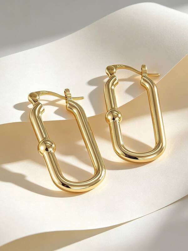 Charm-In Pendientes de aro minimalistas con forma de clip, de cobre chapado en oro de 18K con cierre de clic en forma de U, joyería para citas y ocasiones de noche