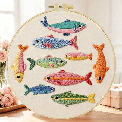 1PC 15*15cm/5.9*5.9in 20*20cm/7.9*7.9in, Many Fish Embroidery Kit, DIY Handmade Embroidery Set For Adult Beginners, Home Gift, Women's Sewing Gift, Including User Manual, Printed Pattern Fabric, Embroidery Frame, Needle And Thread.