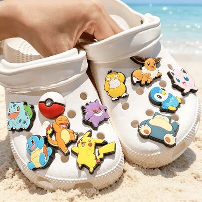 DOBBLE 47 piezas de accesorios DIY para zapatos de jardín tipo zuecos, serie Pickup de dibujos animados lindos, hebillas para zapatos, pequeños regalos para fiestas y cumpleaños