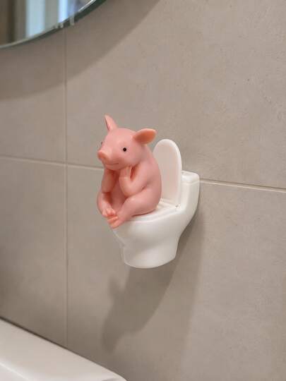 Funny Pig Sitting On Toilet Figurine, Cute Pig Resting Chin On Hand Sitting On Toilet Design Adds Relaxed, Humorous And Interesting Atmosphere To Space, Improves Monotonous And Lacking Memory Point Issues Of Ordinary Desk And Bathroom Decor, Creates Eye-Catching Decorative Effect Through Small Animal Shape, Makes Daily Space More Personalized And Relaxed, 1pc Small Cartoon Animal Figurine, Suitable For Bathroom Shelf, Desk, Bedroom, Bookshelf And Office Use.