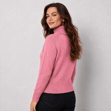 Blusa Feminina de Tricô Vermelha com Gola Alta, Manga Longa e Trança Frontal, Suéter Elegante e Confortável para Outono Inverno - Rosa Bebê - Visão 4