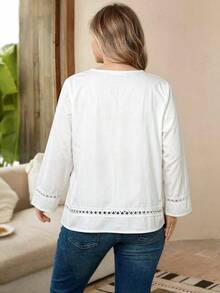 Women's Plus Size Long Sleeve Blouse, Lace Patchwork Round Neck Embroidered Top - White - View 3