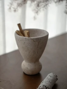 1pc Bohemian Ritual‑Style Incense Holder, Curved Goblet‑Shaped Silhouette, Herb Stick Storage Container, Desktop Aromatherapy Ornament For Spiritual Practice Yoga Home Altar Decoration - Stone Cup Incense Burner - View 4