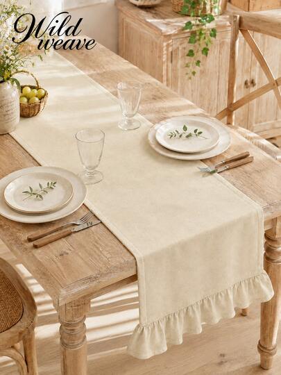 1pc Table Runner, Washed Wrinkled, Simple Pastoral Style. Polyester Material Rectangular Tablecloth With Scalloped Edge, Suitable For Dining Room, Public Holidays And Daily Decoration.