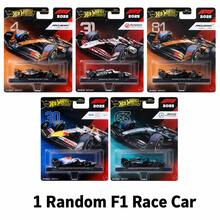 Hot Wheels Premium F1 Ferra-Ri HP Racing Car #44 Model Die-Cast, Skala 1:64, Kendaraan Koleksi Formula 1 dengan Detail Tim Otentik, Desain Balap Kecepatan Tinggi, Koleksi Balap Scuderia Ferrari - MultiWarna - View 4