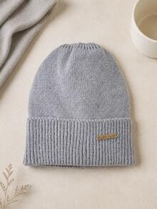 Mũ len beanie nữ màu trơn dệt gân, thiết kế gắn mác kim loại, giữ ấm bảo vệ tai, mũ không vành đa năng cho mùa thu/đông - Mũ len - Xem 10