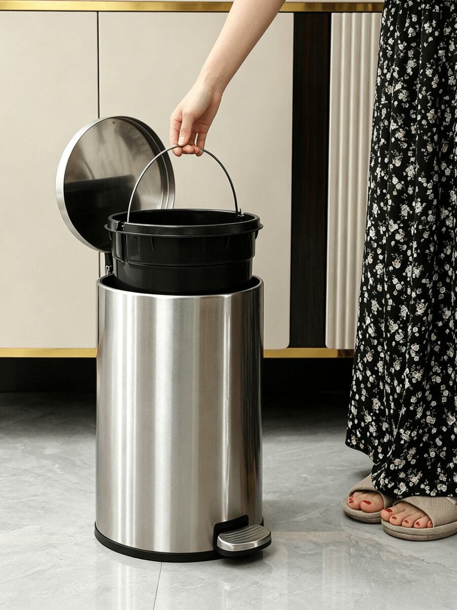 1pc Stainless Steel Pedal‑Operated Trash Can‑Comes With Removable Inner Bucket, Lidded Pedal Garbage Bin, Odor‑Resistant Trash Can, Stable Structure, Suitable For Kitchen, Bathroom, Bedroom And Office