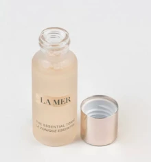 LA MER The Treatment Lotion 30ml | Refreshing & Soothing Skin Toner With Patented Deconstructed Waters™ Charged Water Molecules & Marine Mineral Extract, Maintains Oil-Water Balance, Sensitive Skin Friendly - 30ml - View 3