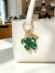 1pc Fashion Minimalist Elegant Clover Bag Charm, Luxury Crystal Keychain Pendant, Car Key Holder, Handbag Decorative Pendant - Multicolor - View 7