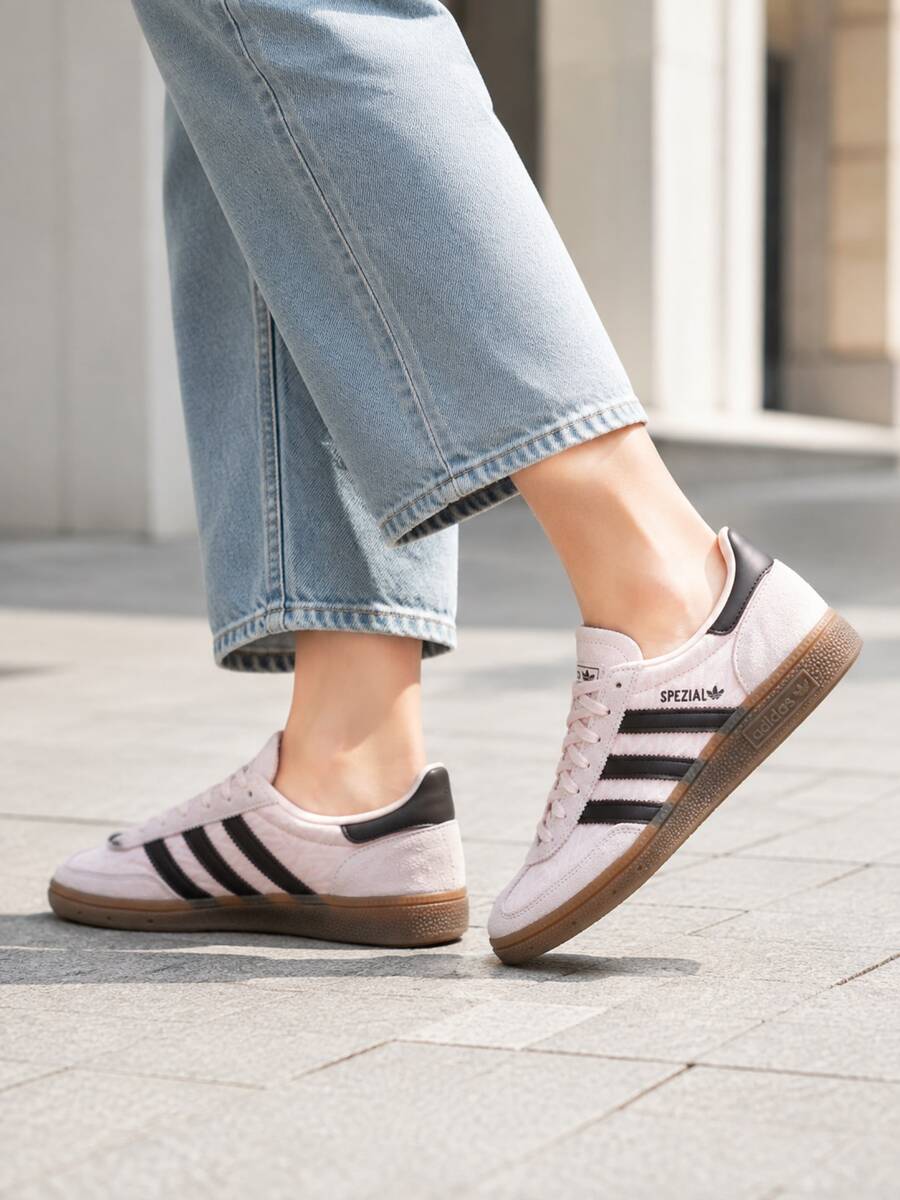 Adidas Women's HANDBALL SPEZIAL W Pink & Brown Colorblock Retro Sports Outdoor Lightweight Sneakers IH1499 - Light Pink/Aurora Brown - View 1