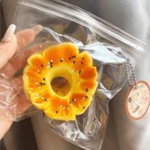 Mainan Simulasi Makanan Pantulan Lambat Baru 2026: Potongan Nanas Panggang Arang - Hadiah Ulang Tahun - Kado - Hadiah Sempurna - Suvenir - Pajangan Koleksi - Koleksi Penggemar - Pemberian Hadiah - MultiWarna - View 5