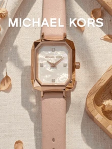 Michael Kors Jam Tangan Quartz Persegi Panjang Wanita, Casing Rose Gold Berfaset, Dial Mutiara, Tali Kulit Merah Muda, Hadiah Romantis dan Aksesori Harian yang Elegan - Satu-Ukuran - View 6