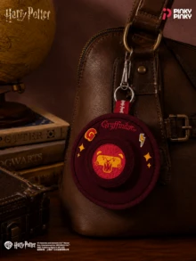 Gantungan Kunci Dompet Koin Liontin Harry Potter Desain Topi Ember Lucu (Acak 1 buah) Hadiah Halloween Natal Ulang Tahun Cocok Untuk Pelajar Perempuan dan Wanita - MultiWarna - View 3