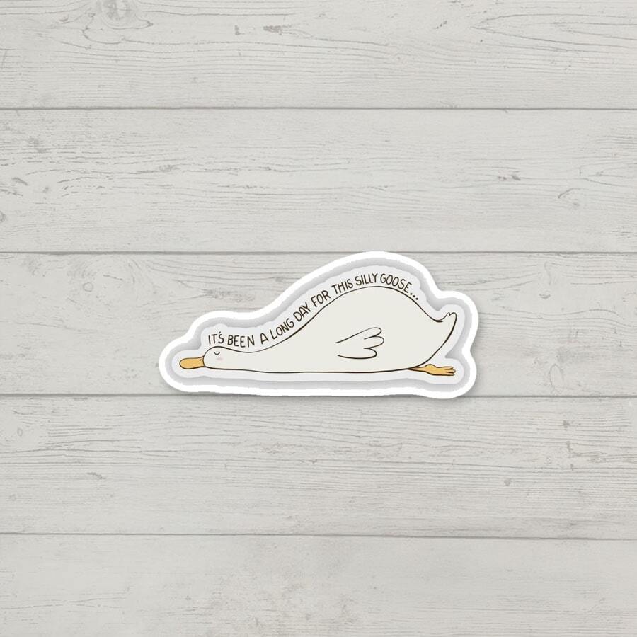 1 Buah Stiker Angsa Lelah "Hari Ini Sangat Panjang Bagi Angsa Konyol Ini", Stiker Vinyl Meme Lucu, Kutipan Angsa Malas, Stiker Tahan Air untuk Laptop, Botol Minum, Mobil, Casing Ponsel - Beraneka warna - View 1