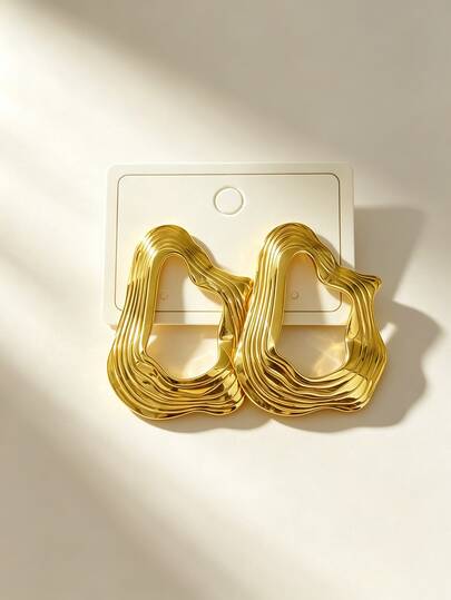 Exquisite Gold Earrings, Hypoallergenic, Nickel-Free, Geometric Pattern Stud Earrings, Thick Gold-Plated Yellow Earrings, Fashionable Geometric Texture Lightweight Hypoallergenic Earrings, Vintage Jewelry Party Gift, Women's Earrings, Fashionable Thick Unique Pendant Earrings, Women's Gold-Plated Yellow Earrings Set, Exquisite Gold-Plated Yellow Pendant Earrings, Nickel-Free Earrings, Fashion Jewelry, Women's Gift, Party Gift