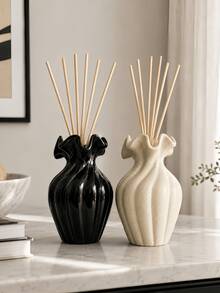 Stylish Textured Black Reed Diffuser Bottle, Ruffle Mouth Empty Aromatherapy Container, Decorative Tabletop Vase For Living Room Bedroom Home Ornament - 411 Aroma Bottle - View 2