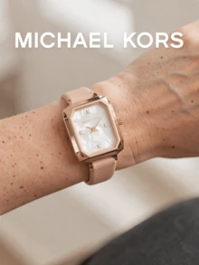 Michael Kors Jam Tangan Quartz Persegi Panjang Wanita, Casing Rose Gold Berfaset, Dial Mutiara, Tali Kulit Merah Muda, Hadiah Romantis dan Aksesori Harian yang Elegan - Satu-Ukuran - View 3
