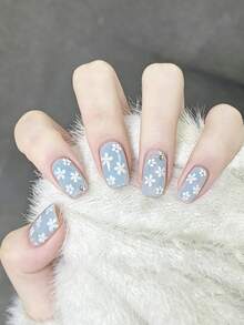 1 Sheet Full-Coverage Nail Stickers Featuring A Gentle, Minimalist, And Fresh French-Style Summer Look. These Nail Stickers Feature A Light Blue And Transparent Design Accented With Floral Patterns, Making Them Perfect For Women And Girls. - Dusty Blue - View 3