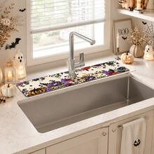 1pc Halloween Faucet Mat, Create Holiday Atmosphere, Bathroom Faucet Splash Guard, Waterproof Non-Slip Faucet Mat, Kitchen Countertop Accessory, Kitchen Dining Table Accessory, Sink, Moisture-Proof Absorbent Mat, Absorbent Drainage Mat, Pumpkin Pattern, Multi-Functional Absorbent Non-Slip Mat - Multicolor - View 3