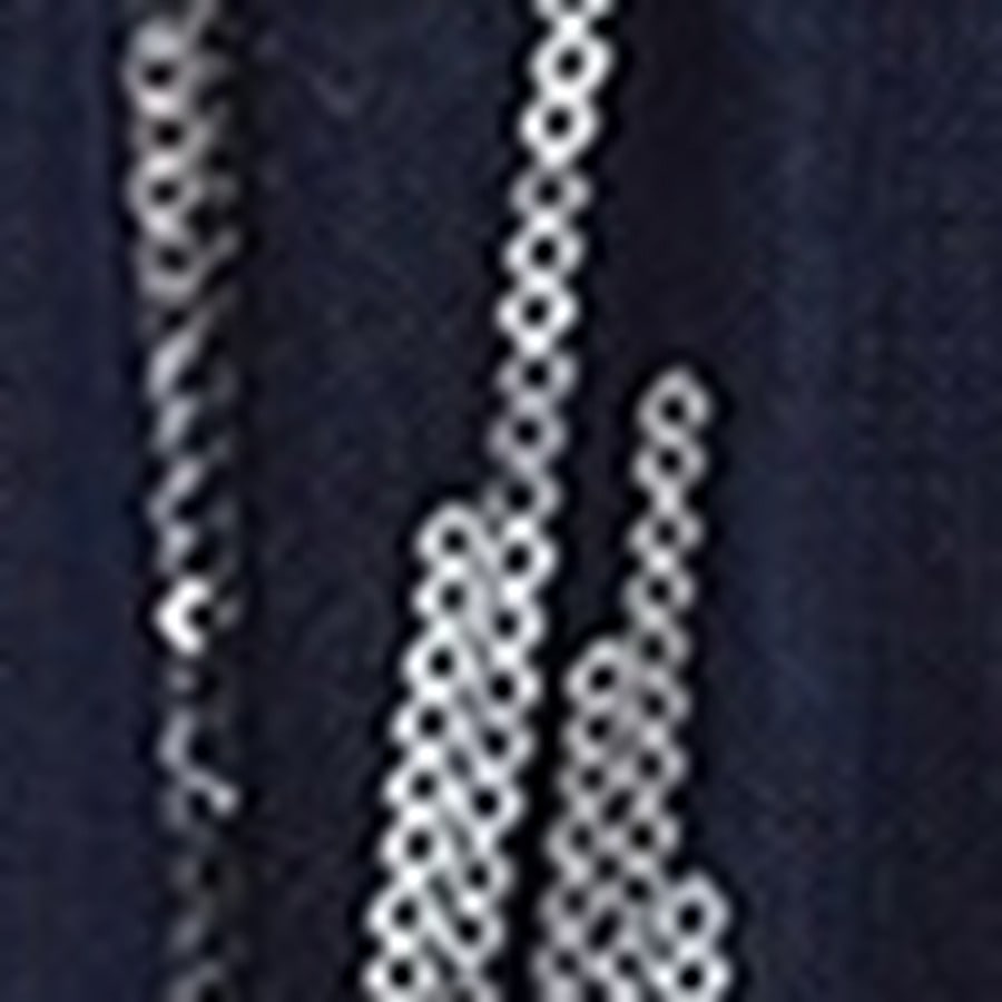 藏蓝色