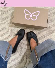Women Flats - Black - View 4