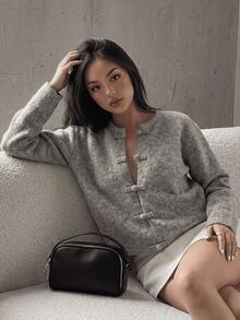 Women's Chinese Style Round Neck Single-Breasted Button-Up Long Sleeve Minimalist Commuter Loose Basic Solid Color Thick Warm Cardigan Sweater, Versatile For Autumn/Winter - Grey - View 3