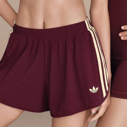 Adidas Shorts Esportivos de Performance Feminino, Série de Treinamento Trefoil, Shorts de Fitness Atlético com Forro Anti-Exposição KS5373