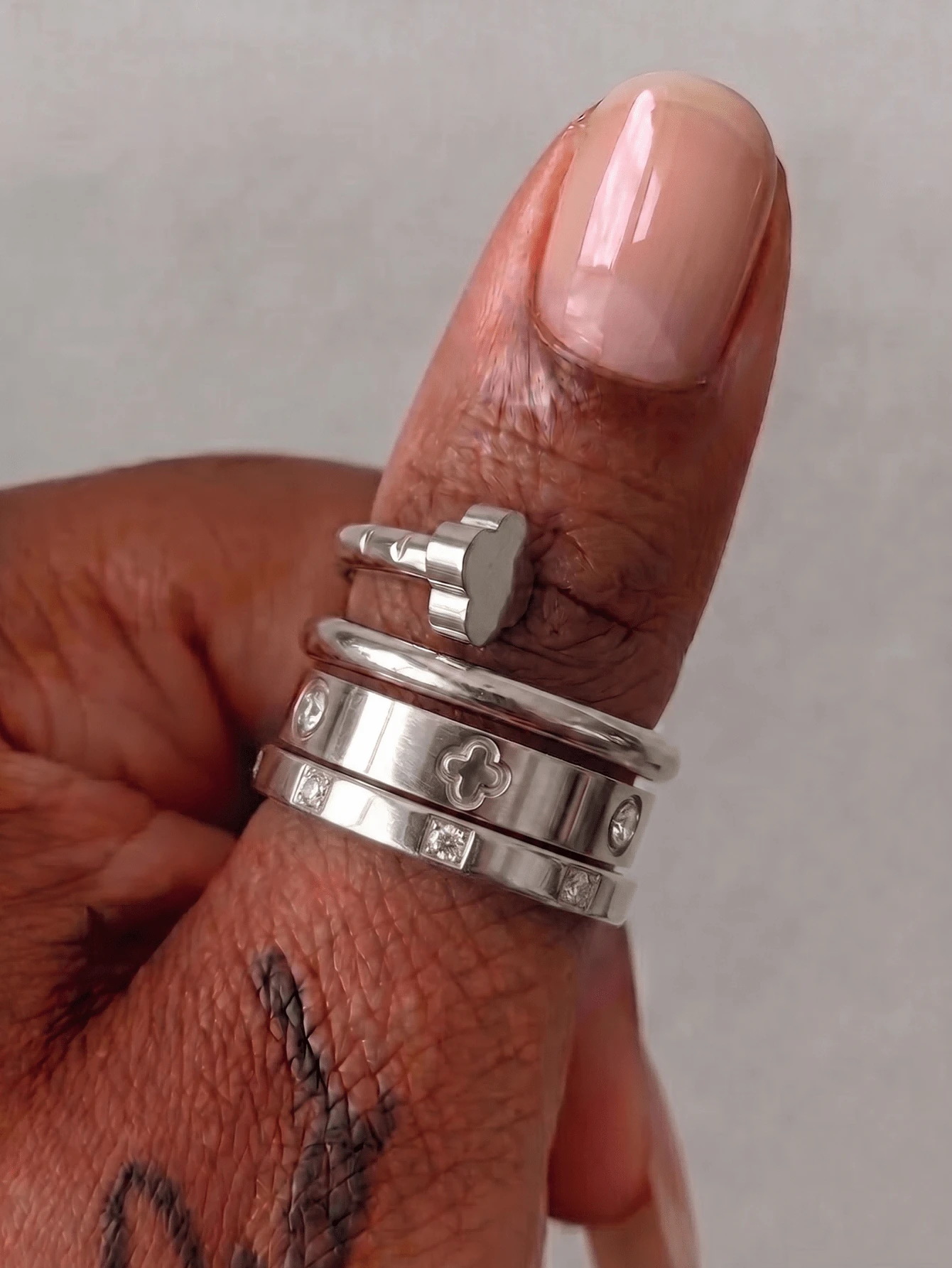 3pcs/Set 925 Silver Stainless Steel Women's Ring Set, Luxury Exquisite Floral Ring, Cross Ring, Full Zirconia Ring Set, Stackable Rings, 18K Stainless Steel Unisex Rings, Summer Rings, Size 6-10, Wedding Rings, Wedding Season Gift, Couple Jewelry, Waterproof, Non-Fading, Long-Lasting Color - Silver - View 1