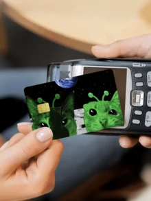 1pc Funny Alien Cat Credit Card Sticker, Cute Pet Couples Essential Party Birthday Gift, PVC Material Anti-Fingerprint Durable Scratch-Resistant, Suitable For Men, Women, Couples, Fits Small Chip Cards, Bank Cards, Credit Cards, Transportation Cards, Student ID Cards, Room Keys For Privacy Protection - Type a - View 18