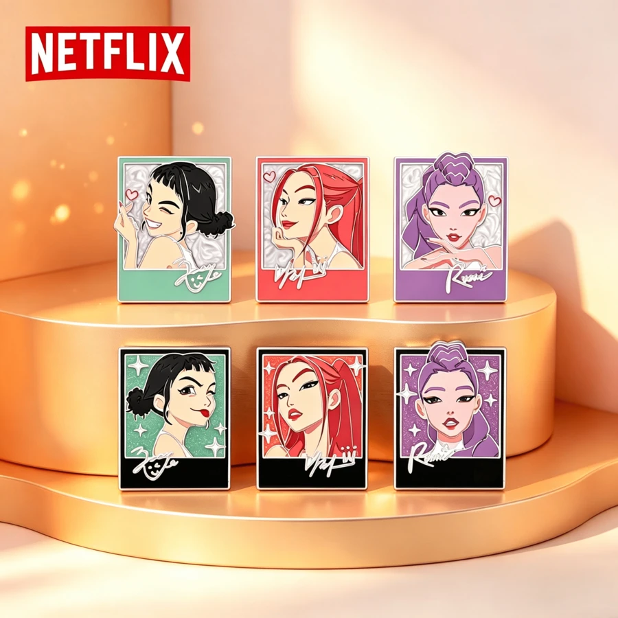 盲盒琺瑯別針 Netflix Zoey Mira Rumi 拍立得相片卡風格 鋅合金收藏胸章徽章 隨機角色 正版授權 動漫配件裝飾 粉絲禮物 生日聖誕 1件 - Netflix - 查看 1