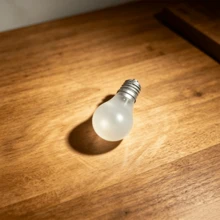 Tachimi 1pc Light Bulb Squeeze Toy, Desirable Casual Play Piece, Portable Pocket Squeeze Toy Matched With Fidgettoys For Hobby‑Based Collection Shipped Randomly - Multicolor - View 10