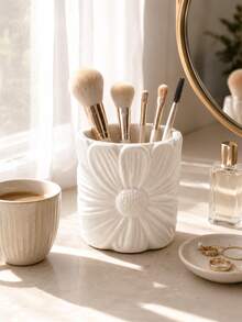 Daisy Makeup Organizer, Multi-Purpose Cosmetic Storage Holder For Makeup Brushes Lipsticks Eyebrow Pencils, Cute Desktop Organizer Cup, Vanity Desk Accessories For Women - New Model - View 8