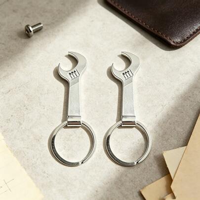 2pcs Creative Minimalist Mini Wrench Zinc Alloy Keychain, Practical Portable Outdoor Key Organizer Pendant, Suitable As Birthday Gift For Father, Useful Travel Accessory
