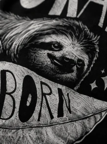 Herren Vintage Grafik-T-Shirt, Retro-Print Streetwear-Tee, Lagerbestand im örtlichen Lager, 230 g/m², 100 % Baumwolle, Sloth Natural Born Chiller, Bestseller, lustiges Geschenk, schwarzes T-Shirt B179 - Schwarz - Übersicht 7