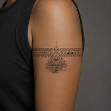 1pc Waterproof Anti-Rub PVC Realistic Lotus Tattoo Sticker, Suitable For Women And Men, Beach, Pool, Party And Daily Use - Grey - View 3