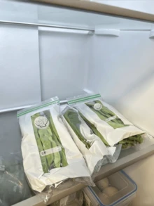 50个可重复使用的食品保鲜袋 - 加厚冷冻袋，防漏塑料袋，透明拉链袋，旅行必备，可重新密封包装，食品保鲜 - 查看 9