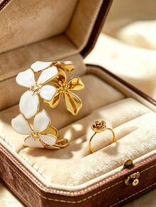 2PCS Minimalist Fashion Vintage Elegant Gentle Style Oil Drip Enamel Four-Petal Design Bracelet & Ring Set Stainless Steel Women's Jewelry Suitable For Daily Wear/Garden Party/Evening Event/Commute/Date/Valentine's Day Gift For Loved Ones - Yellow Gold - View 3