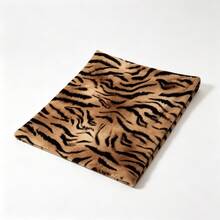 1PC Vintage Tiger Print Plush Blanket, Wild Style Sofa Throw, Living Room Bedroom Soft Decor Leisure Decorative Blanket - Multicolor - View 4