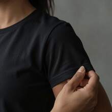 Camiseta Feminina Estampada sonhe Planeje Confie Ore Moda Verão Confortável 100% Algodão Premium Manga Curta Básica - Preto - Visão 3