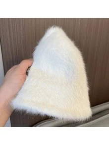 Fluffy Bucket Hat For Women, Adjustable Bucket Hat, Face-Slimming Design, Warm And Versatile For Autumn/Winter, Large Head Circumference, White Plain Color, Plush Bucket Hat - Beige - View 3