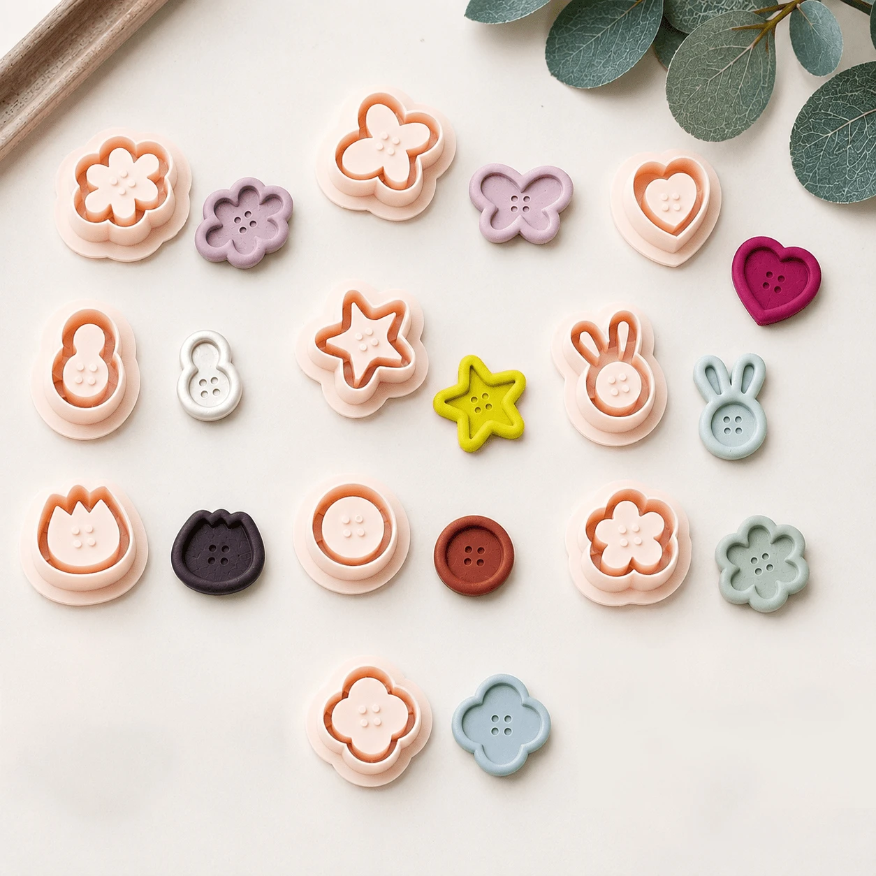 Mini Cute Button Shaped Polymer Clay Cutters, Flower, Butterfly, Rabbit, Heart, Star, Gourd, Four-Leaf Clover Clay Cutter Set, DIY Soft Clay Earrings, Jewelry Making, Pendant Keychain Handmade, Suitable For Resin Crafts, 3D Printing Process, Clean Cut, Reusable Handmade Tools - Mini Cute Button - View 1